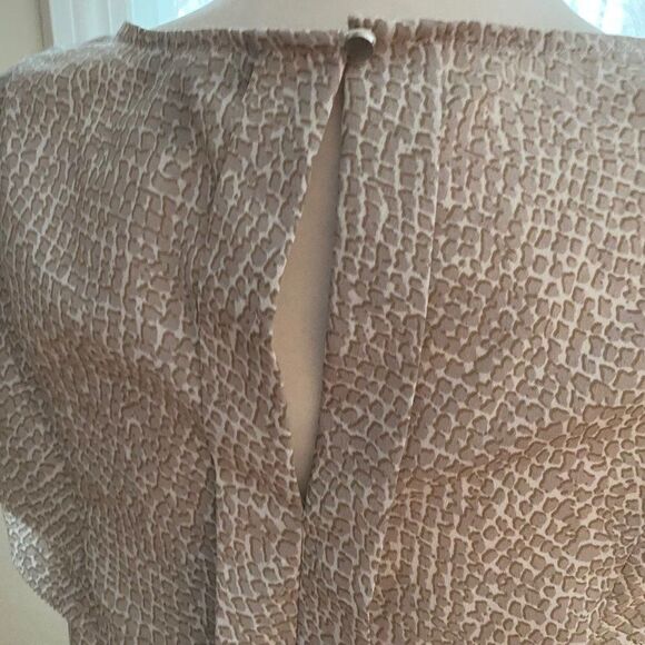 Banana Republic White Tan Short Sleeve Top SZ XS - Picture 4 of 11